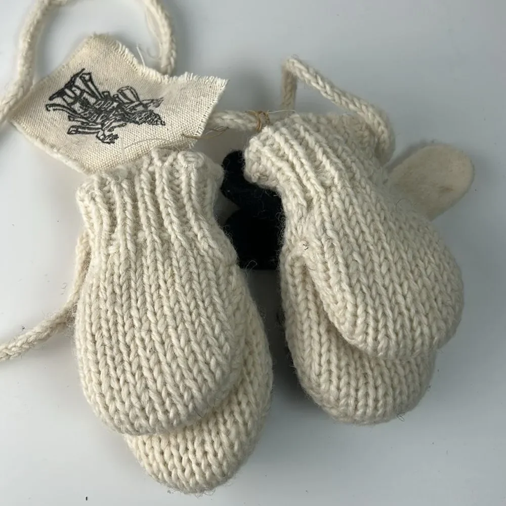 NWT NIRVANNA DESIGNS PUPPY2 Hand Made in Nepal Wool gloves mittens small age 1-3